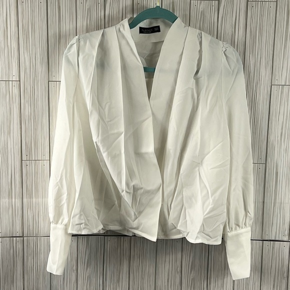 Clothes White Top with Sequined Slacks - Picture 3 of 11